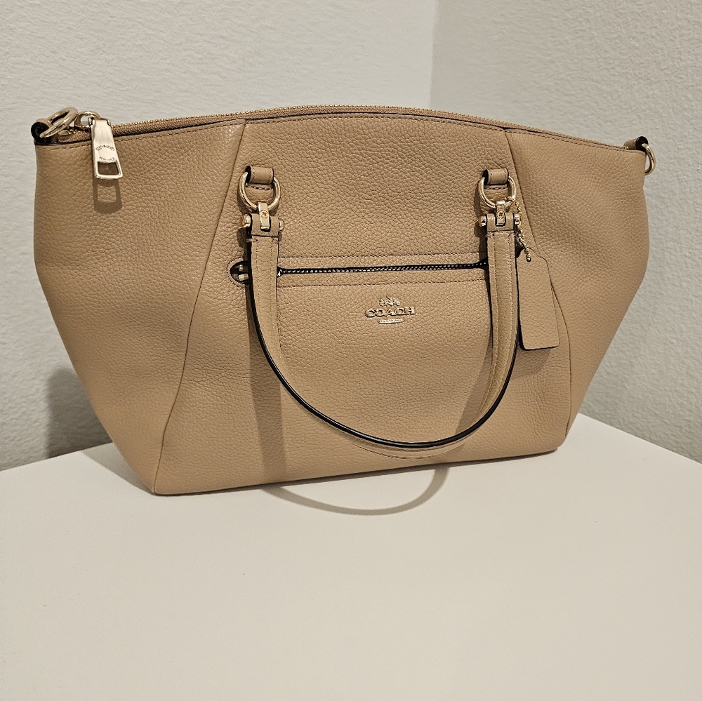 Coach crossbody shoulder bag